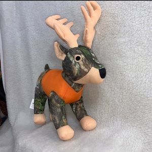 Mossy Oak deer camouflage 12" plush orange vest 2020